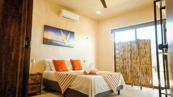 In-room safe, iron/ironing board, free WiFi