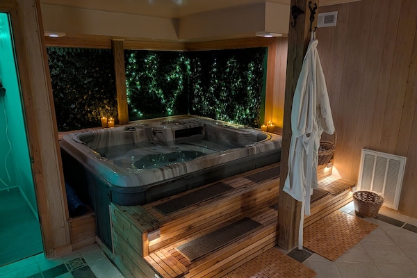 1 treatment room, massages