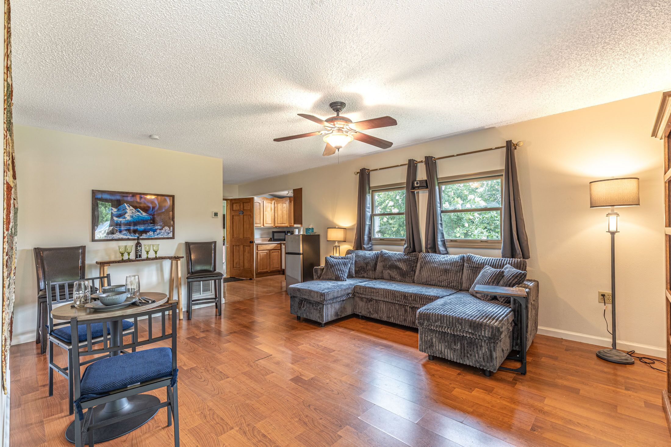 Superior Apartment, Ensuite, Courtyard View | Lounge