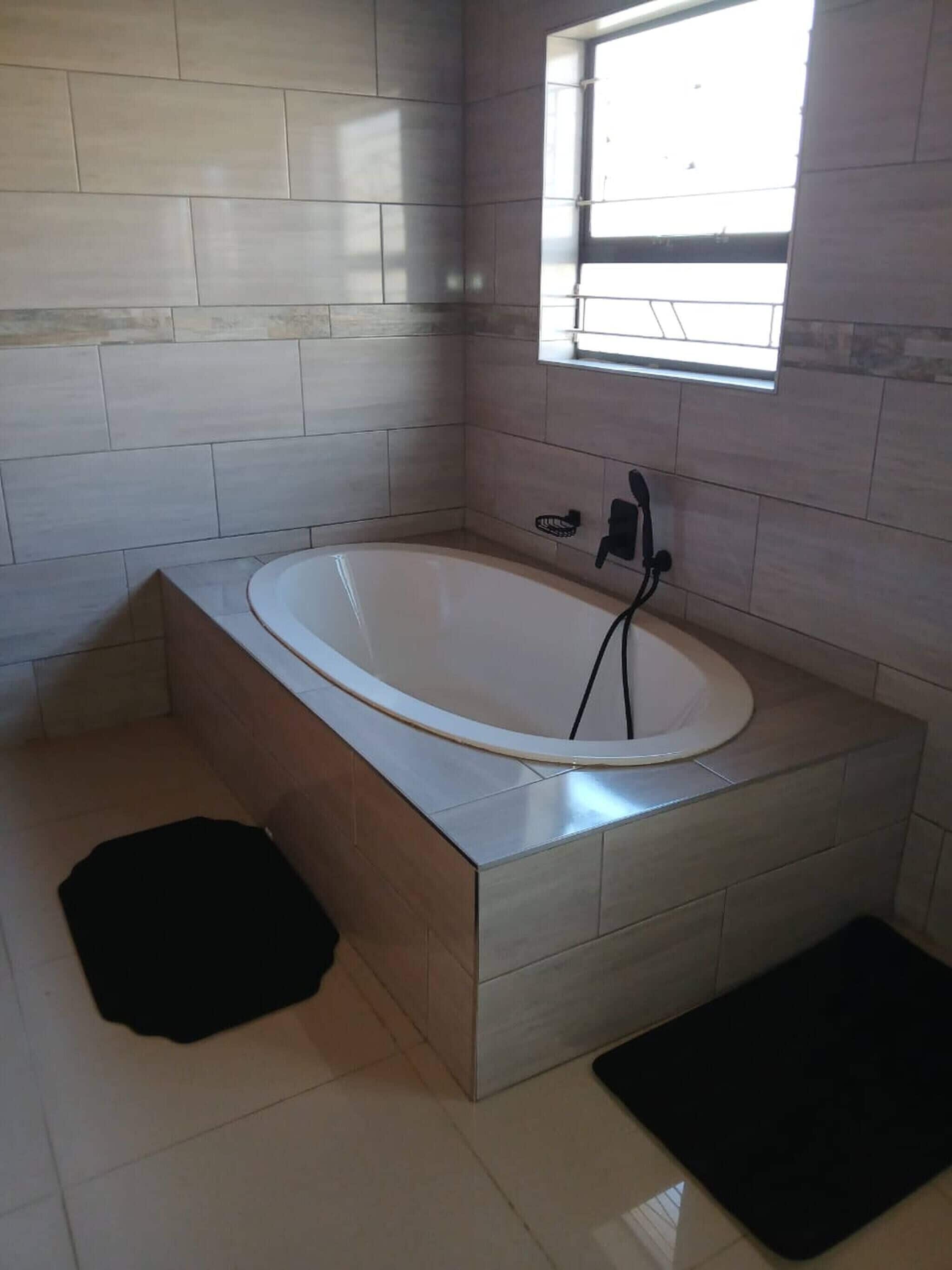 Chambre, 5 chambres | Salle de bain
