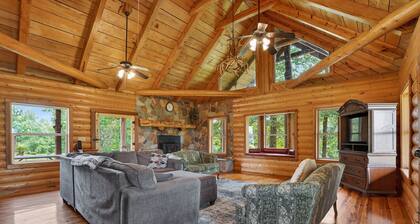 Private Cabin & Event Center with Pool