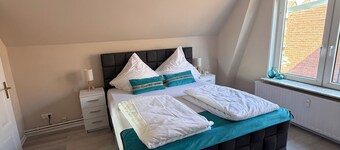 NordseeNest Husum central & close to the harbor. Cozy vacation apartment near the harbor