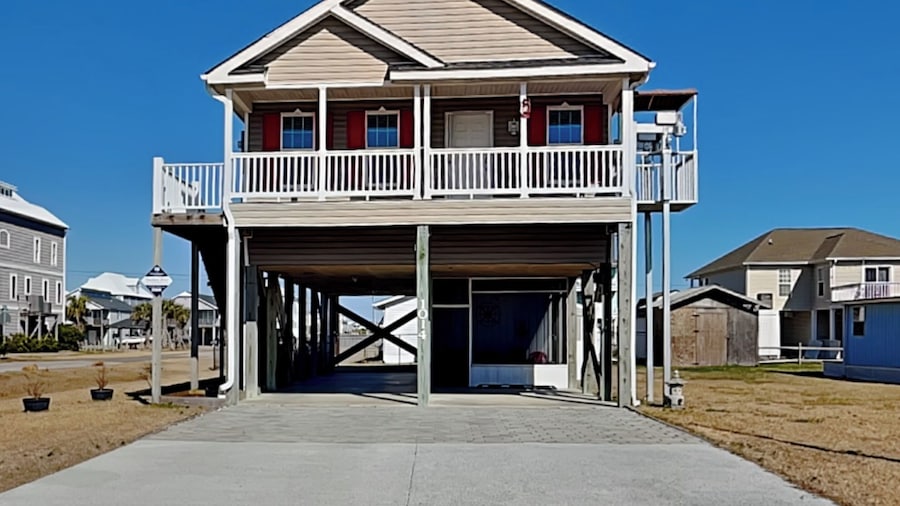 Starboard Shores