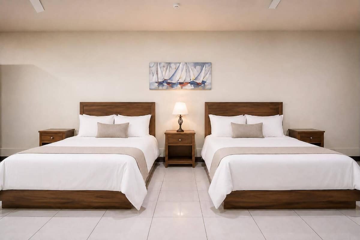 Chambre Double Confort, balcon, vue ville | Literie de qualité supérieure, matelas Select Comfort