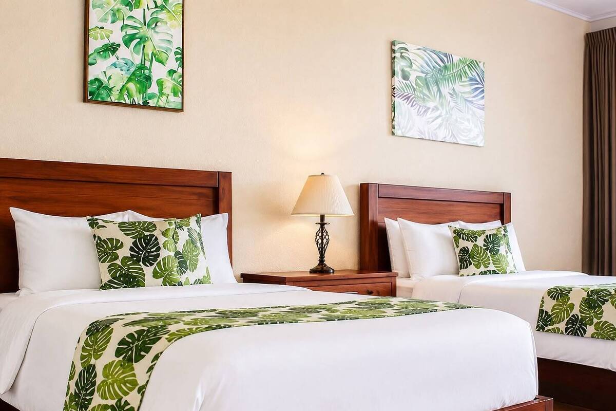 Habitación doble, balcón, vista a la ciudad | Ropa de cama de alta calidad y camas Select Comfort 