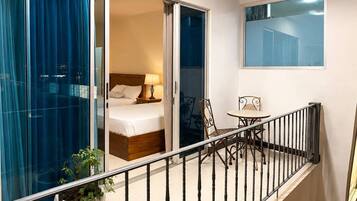 Comfort Double Room, 2 Queen Beds, Balcony, City View | Terrace/patio