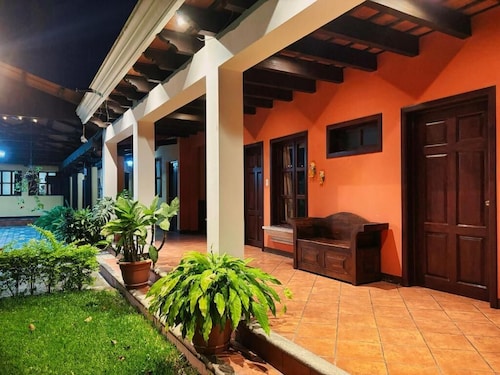 Alana Hotel