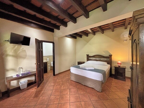 Alana Hotel - Jocotenango