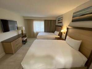 3 bedrooms, in-room safe, iron/ironing board, free WiFi - Magical Disney Getaway: 2-Bed Villa with Loft at Premier Water Park Resort! (Kissimmee)