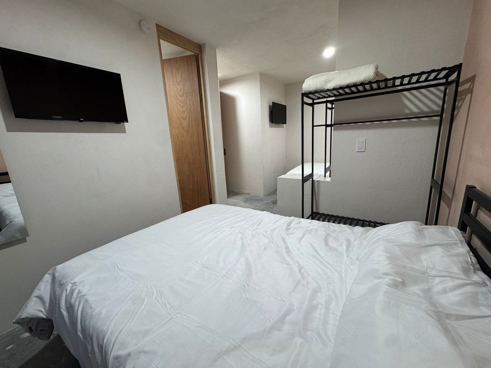 Habitación Confort, vistas al patio | Wifi gratis