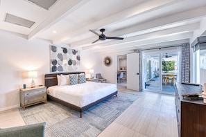 Iron/ironing board, free WiFi, bed sheets - Sun and Games - Stylish Desert Retreat (Palm Springs)
