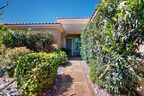Exterior detail - 1-story home near golf with pickleball & private outdoor pool/spa - 55+ to rent (Indio)