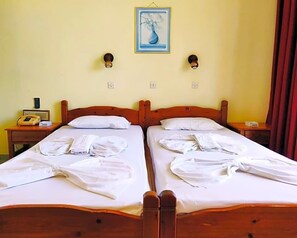 Lobby - Titania - Karpathos (Karpathos)