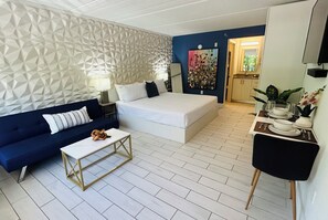 Iron/ironing board, WiFi, bed sheets - Studio in Kissimmee, FL (Kissimmee)