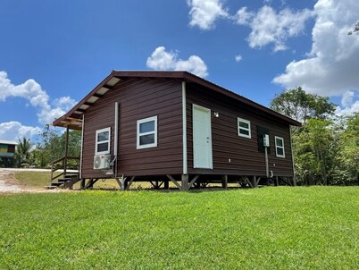 Fantastic 2-bedroom house with AC in charming Duckrun 2