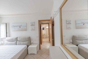 2 bedrooms, WiFi - Holiday apartment with balcony and air conditioning (Bibione)