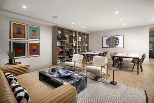 Stylish Hollywood Sublease Near The Grove & Beverly Center.