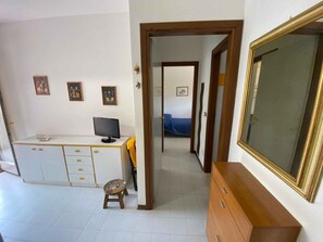 Interior - Holiday apartment with pool and air conditioning (Rosolina Mare)