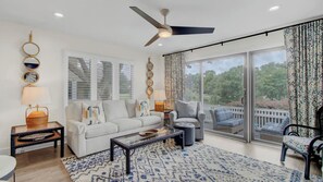 House (2 Bedrooms) | Interior - 44 Fairway Dunes by Avantstay Steps From the Beach, Pool, Tennis/pickleball Courts (Isle of Palms)