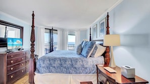 Apartment (2 Bedrooms) | Interior - 504 Summerhouse by Avantstay Ocean Front Condo w/ Community Pool Access (Isle of Palms)
