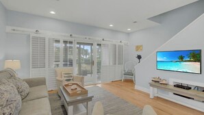 Apartment (2 Bedrooms) | Front of property - 7A Mariners Walk by Avantstay Walk to Beach + Pool (Isle of Palms)