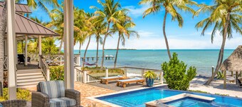PRIVATE BEACH / Heated Pool / volleyball court/ Orchid Beach Key
