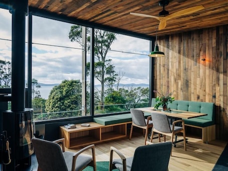 Suite, Balcony, Bay View | Dining. Spring Bay Eco Resort