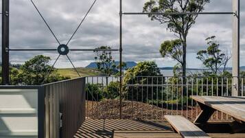 Suite, Balcony, Bay View | Outdoor dining