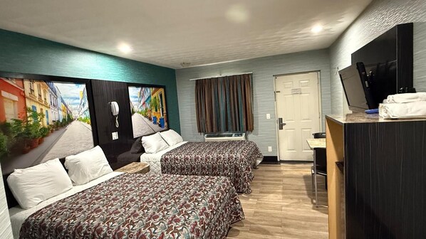 Standard Single Room | Desk, free WiFi - Midway Motel (Patchogue)