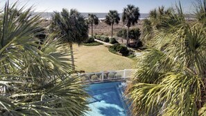 House (6 Bedrooms) | Interior - 3902 Palm Blvd by Avantstay Beach Access! Oceanfront Views w/ Pool (Isle of Palms)