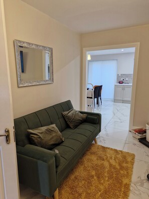 Living area - House Sleeps 9 with Parking (Co mayo)