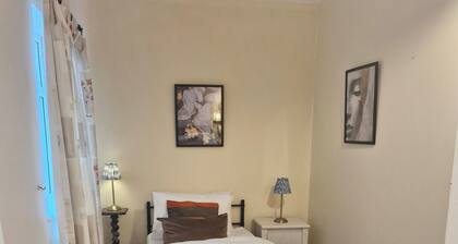 Townhouse in Belmullet, Mullet Peninsula, Sleeps 8