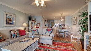 House (3 Bedrooms) | Interior - 35 Beach Club Villa by Avantstay Oceanfront + Views (Isle of Palms)