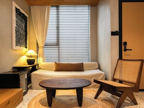 Signature Double or Twin Room | Living area - Wuzhen Eryou Homestay (Jiaxing)