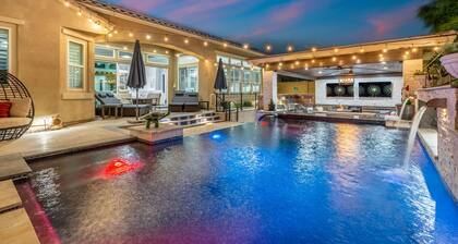 Executive Pool Home in Litchfield Park.
4 BR 4+ Bath