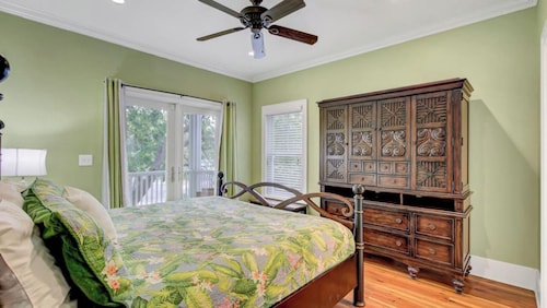 5 32nd Avenue by Avantstay Gourmet Kitchen Pool Balconies