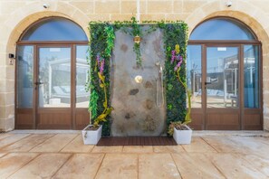House, Smoking - Tal Jordan Complex - Bungalow 3 Frog (Gharb)