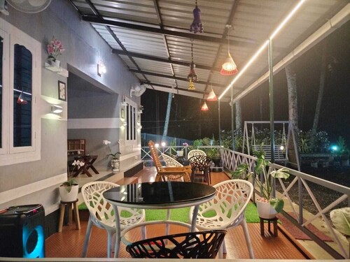 Zeebull Wild Villa