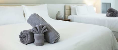 Iron/ironing board, travel crib, WiFi, bed sheets