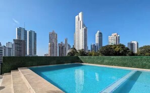 Pool - Modern Apartment at The Gray High Floor 24 (Panamá)