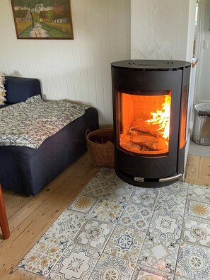 Interior - Romantic island cottage in cosy style near beach (Maribo)