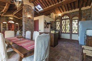 Dining - Tuscan country house near Lucca with private pool (Capannori)