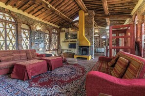 TV - Tuscan country house near Lucca with private pool (Capannori)