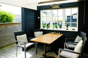 Buiten dineren