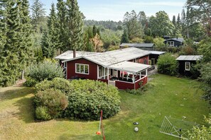 Exterior - Holiday home with creative space near Glesborg (Glesborg)