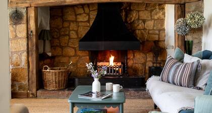Priors Mead - 3 Bed Cottage in rural Claydon, Oxfordshire