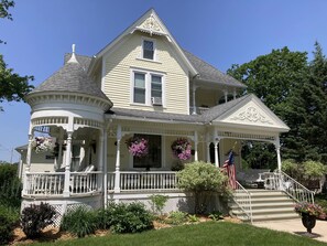 Exterior - Charming Bluff Country Getaway Near Root River Trail & Downtown Lanesboro (Lanesboro)