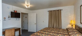 Kiteville Cordes Lakes Motel & RV Park