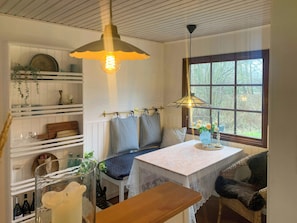 Interior - Small house by the beach and trails near Marielyst (Væggerløse)