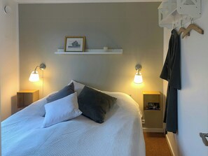 Free WiFi - Small house by the beach and trails near Marielyst (Væggerløse)